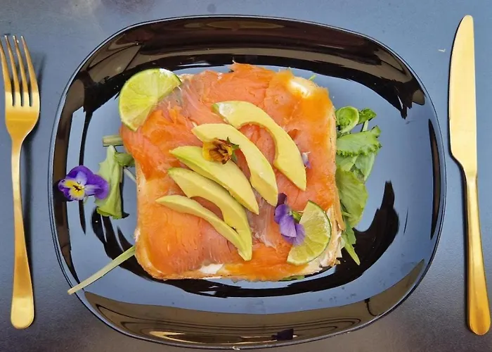 מלון דירות Palazzo Mazzini קומו