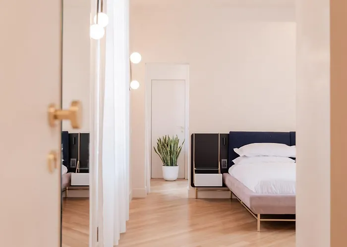 מלון דירות Palazzo Mazzini קומו