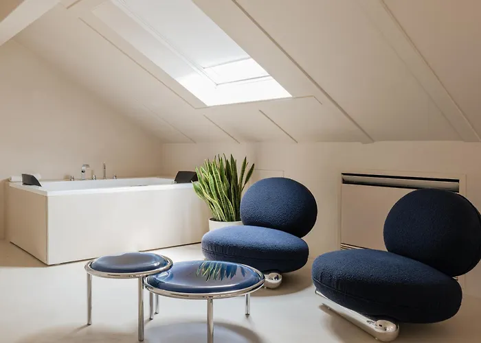 Palazzo Mazzini קומו