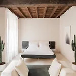 Apart-hotel Palazzo Mazzini 4*