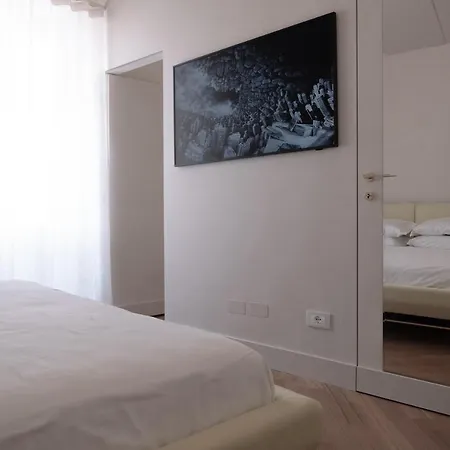 Lägenhetshotell Palazzo Mazzini Como