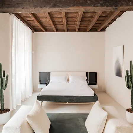 Lägenhetshotell Palazzo Mazzini 4*